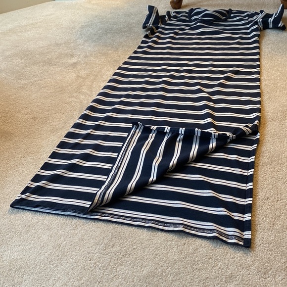 Liz Claiborne Maxi Dress - Picture 6 of 8